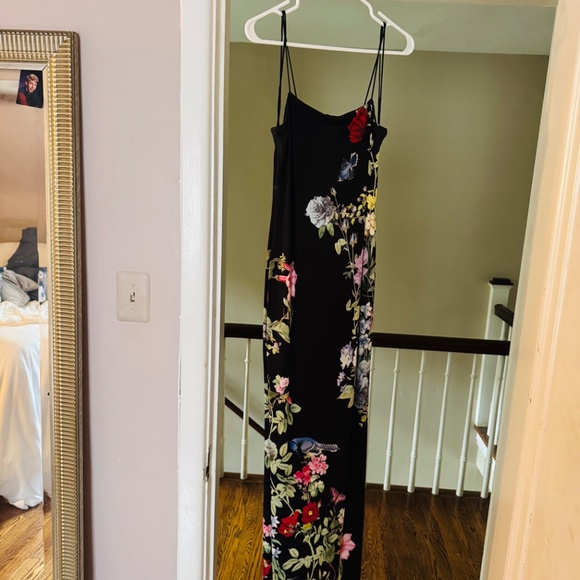 Alice & Olivia Fifi Maxi Dress - Picture 2 of 5